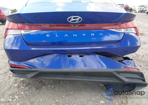 2021 Hyundai Elantra Sel z USA, uszkodzony, nr VIN 5NPLM4AG3MH021924